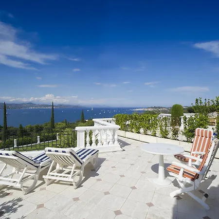 Hotell Althoff Belrose 5*